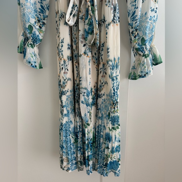 Floral Ruffle Midi Dress - Picture 5 of 8